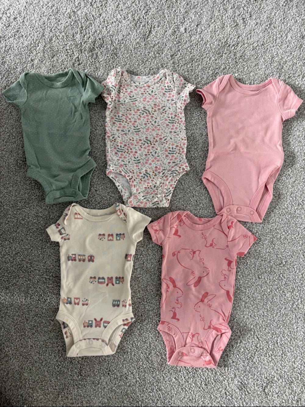 Carter's Baby Girl 5 Pack Bodysuit Set - Green, Pink, Cream, Floral